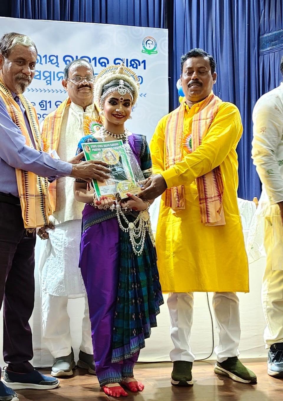 Heartiest congratulations to Sushree Sarmistha Mohapatra (Class 9) on being awarded the prestigious State Level Rajiv Gandhi Prativa Puraskar Sammana-2026 at Jayadev Bhavan, Bhubaneswar.